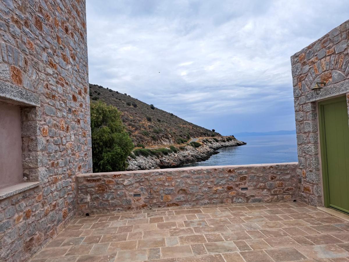 Arapis Rooms & Suites Agios Kiprianos Exterior foto