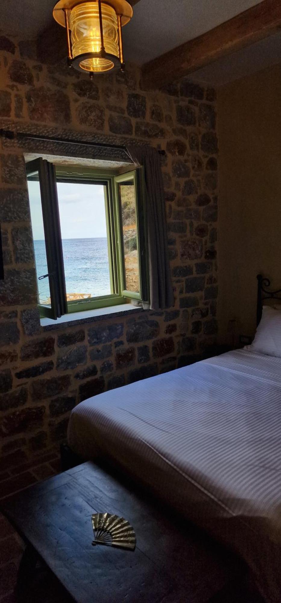 Arapis Rooms & Suites Agios Kiprianos Exterior foto